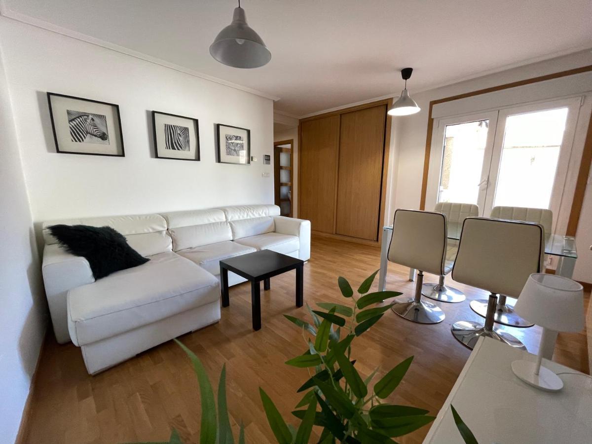 Apartamento A 5 Min Caminando De La Playa Sta. Cristina, Oleiros Bagian luar foto